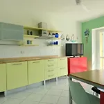 N226 - Numana, Meraviglioso Bilocale Fronte Mare نومانا