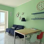 N226 - Numana, Meraviglioso Bilocale Fronte Mare