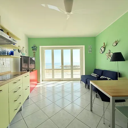 N226 - Numana, Meraviglioso Bilocale Fronte Mare *