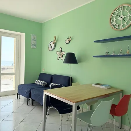 N226 - Numana, Meraviglioso Bilocale Fronte Mare